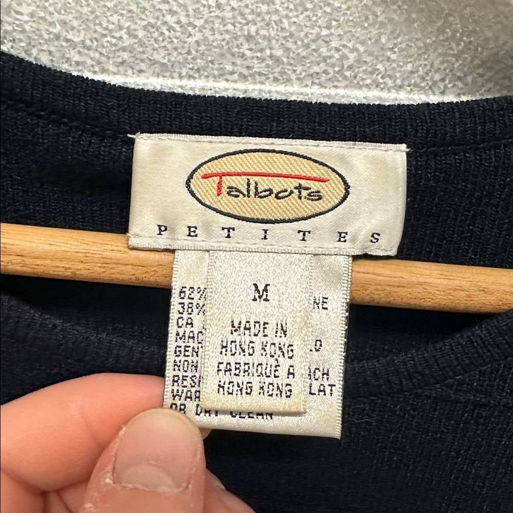 Talbots Petite Women’s Sweater Blouse Sz Medium NAVY Coastal Nautical Preppy Top - Picture 3 of 9
